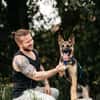 Verspielter Samantha sucht ihre Familie