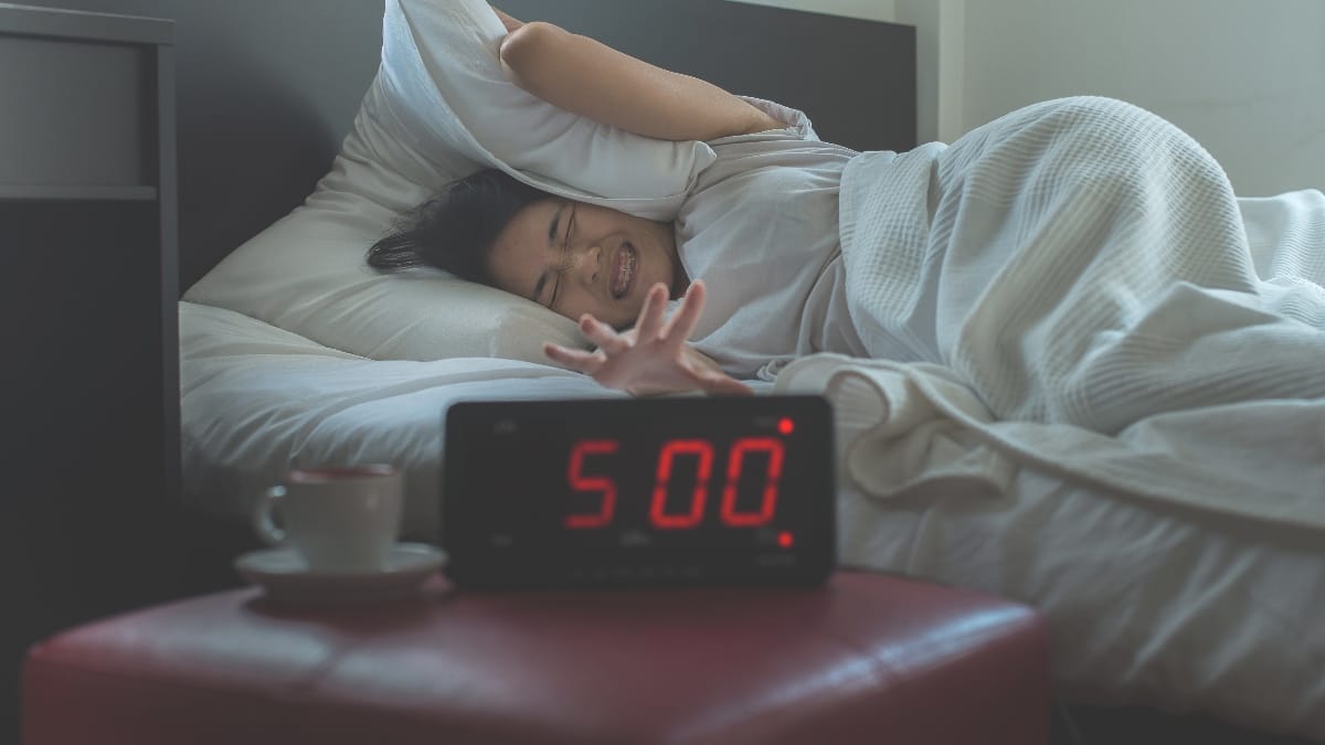 Video. Una donna sente forte boato alle 5 del mattino: quello che scopre fa impazzire 8,8 milioni di persone!