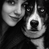 Freya sehnt sich nach Liebe, Hündin zur Adoption