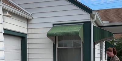 Workers enter an empty house and discover a terrible abandonment