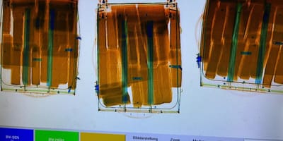 Aufnahmen der Koffer mit Schmuggelware