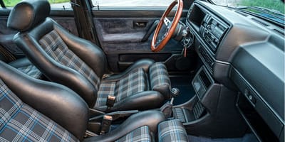 Handschuhfach eines Autos