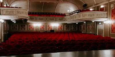 hondennamen geïnspireerd door musicals