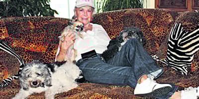 Ingrid van Bergen mit ihren geliebten Hunden