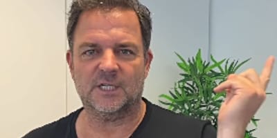 Martin Rütter ist stocksauer