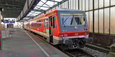 Regionalexpress im Bahnhof