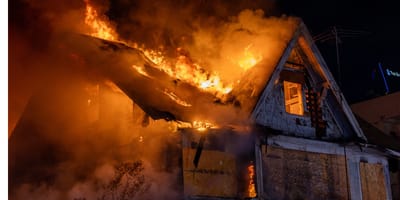 Un incendio in una casa