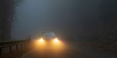 Voiture noir nuit