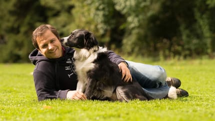 Martin Rütter mit Hund