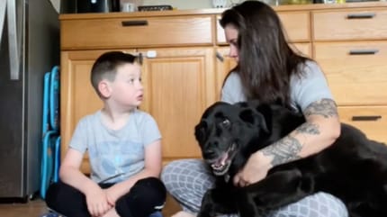 chien et sa famille