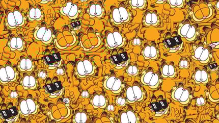 encuentra a Odie en medio de Garfield