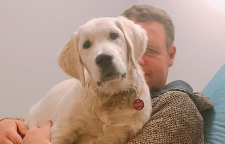 Mann mit Hund