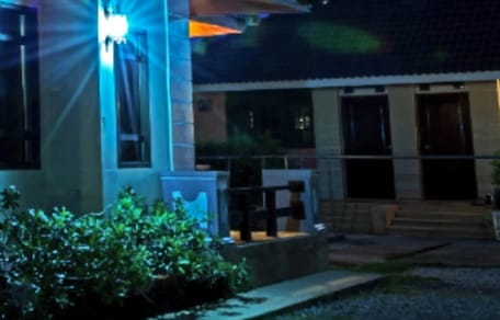 Haus bei Nacht