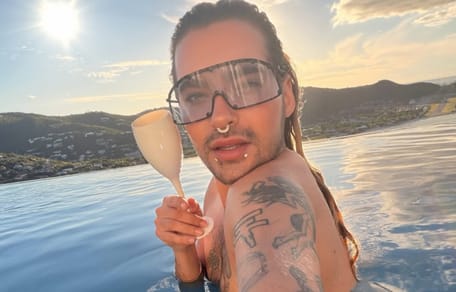 Bill Kaulitz im Urlaub