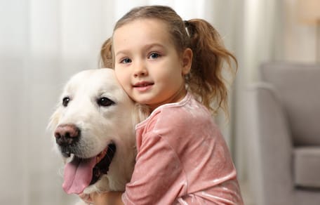 Chien et enfant
