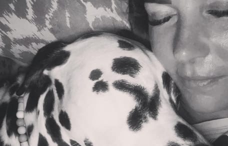 Dana Diekmeier und Hund Diesel