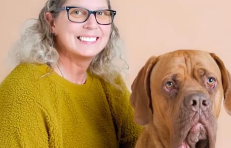 HUnd Ozzy und sein Frauchen