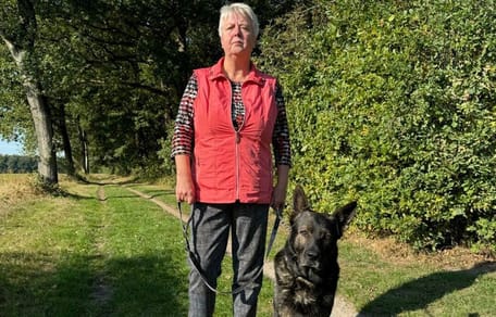 Jenny werd met pepperspray bespoten tijdens een wandeling in het bos
