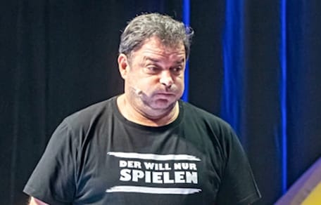 Martin Rütter auf der Bühne
