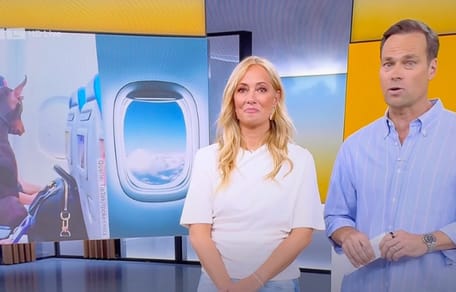 Moderatorin Angela Finger-Erben und Kollege