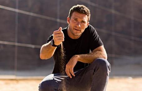 Scott Eastwood è un amante dei cani