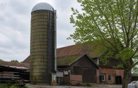 Silos na farmie