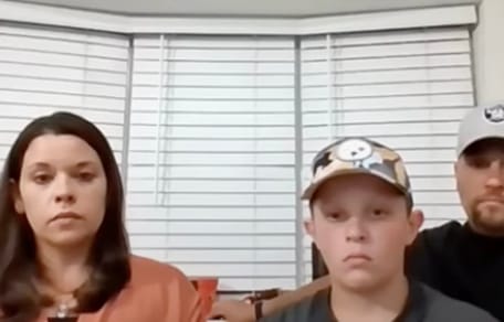 Une famille en interview