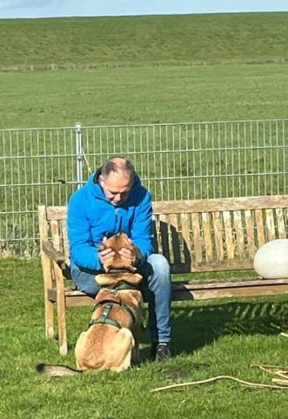 Tapsig fröhlich groß = Jakob- zuckersüß