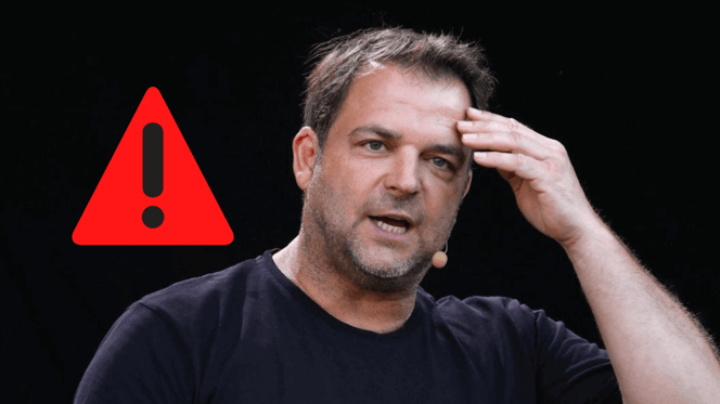 Martin Rütter im Weihnachtslook