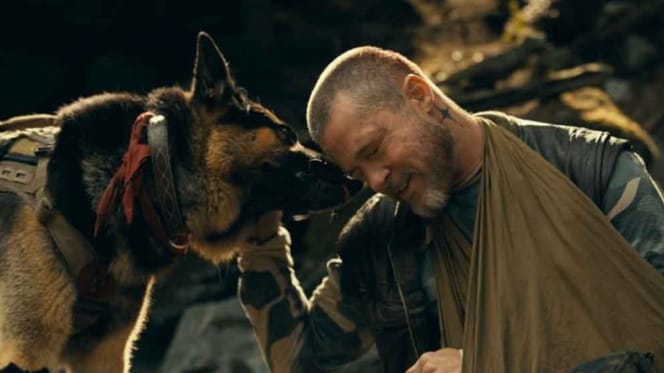 escena-con-perro-pelicula-el-corazon-de-la-bestia-brad-pitt