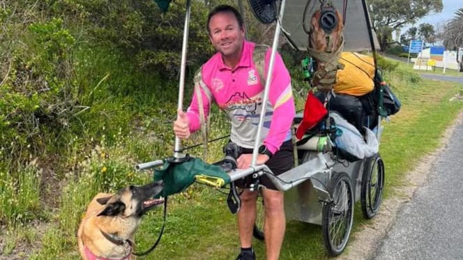 Garth auf Charity-Tour mit seinem Assistenzhund