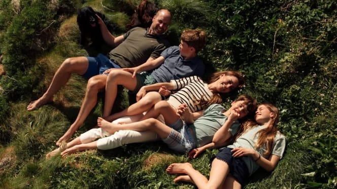 Kate Middleton und Prinz William mit ihren Kindern