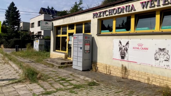 Schließfach vor der Katowicer Tierarztpraxis