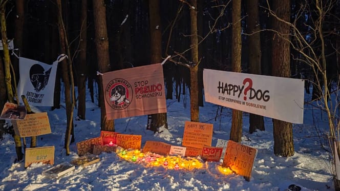 Transparenty protestującychw Sobolewie