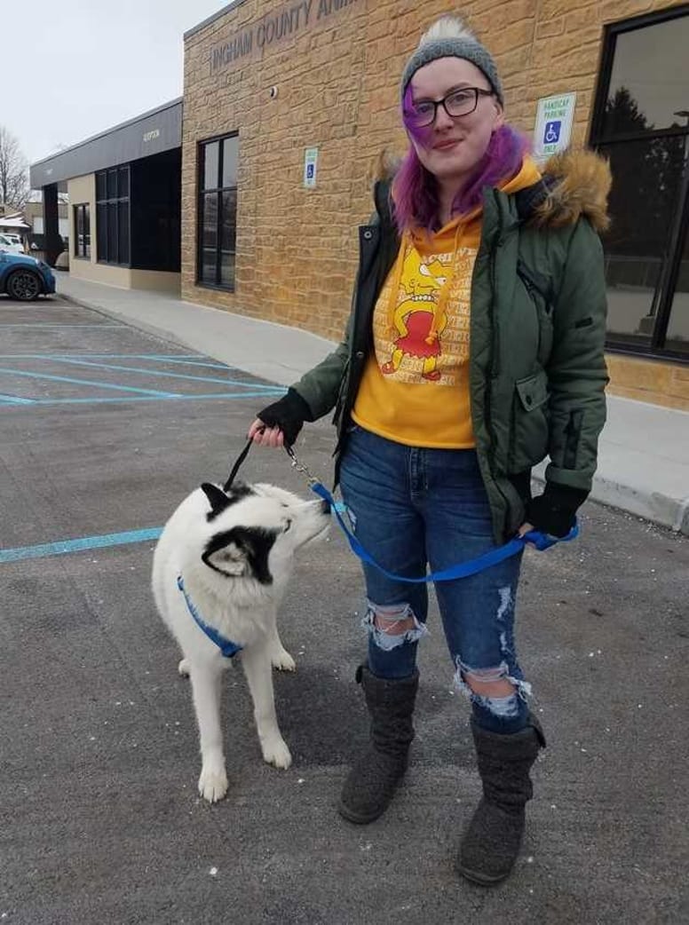 Kristin et son chien réunis