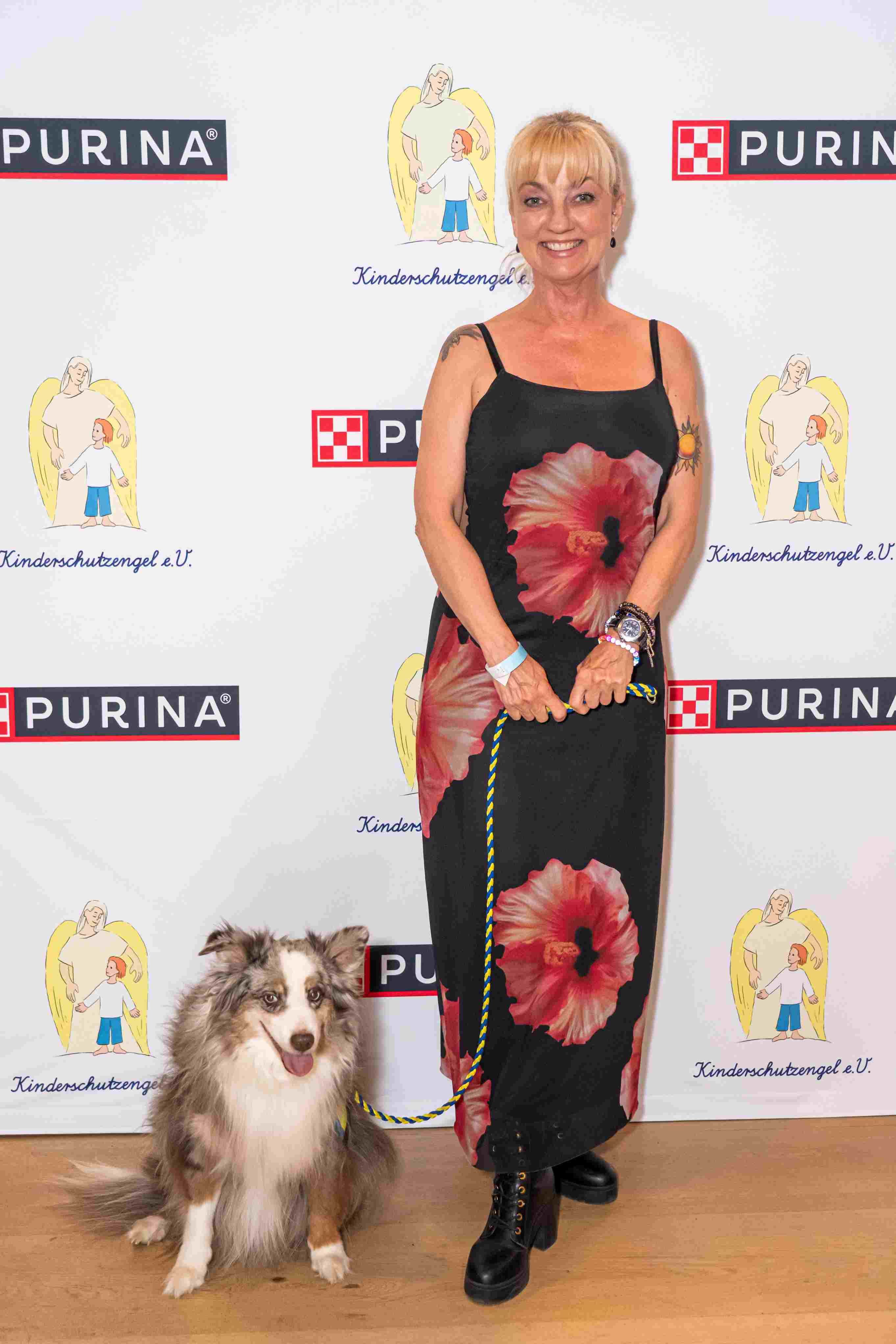 Jacqueline Boy und Therapiebegleithund Spirit