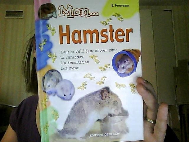 Qui est intéressé par un livre sur les hamsters