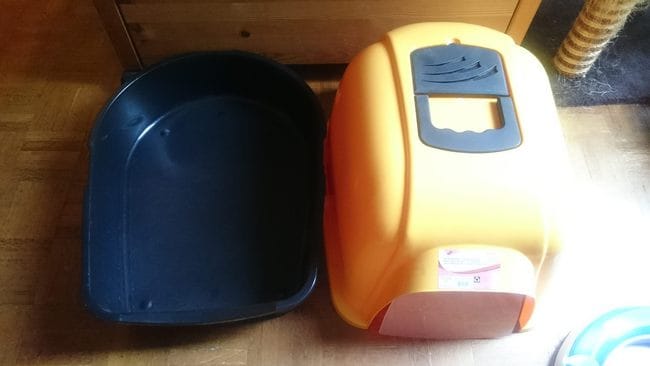 Bac à litières pour chatons et chats de moyenne taille