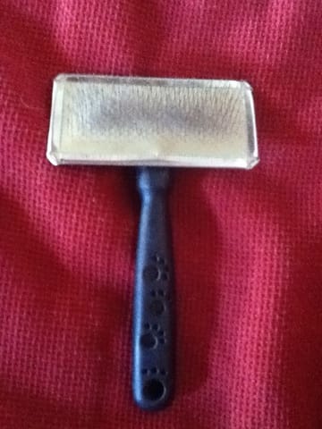 Brosse pour chats :) 
